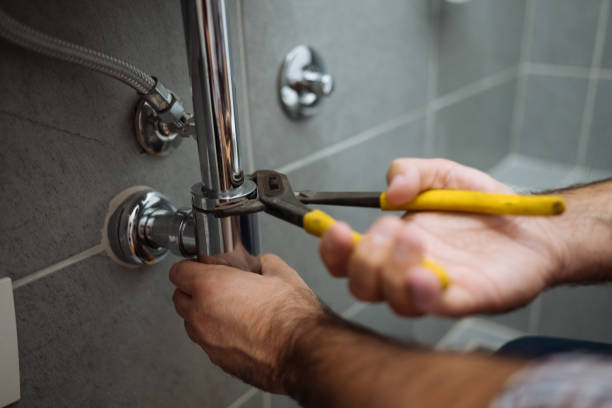 Best Water Leak Repair  in Newburg, WI