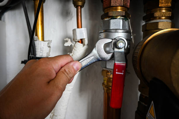Best Gas Line Repair  in Newburg, WI